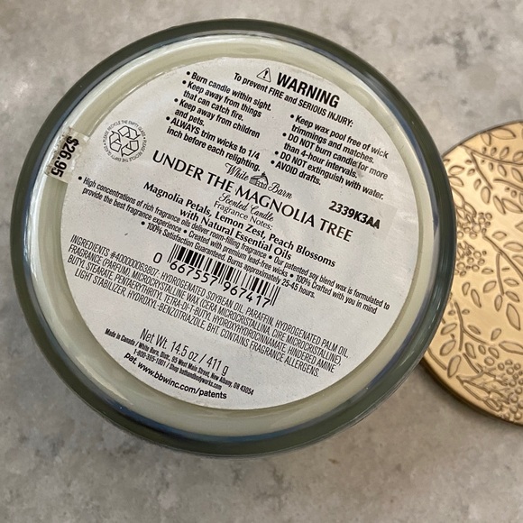White Barn Under the Magnolia Tree Candle (14.5 oz). Never used. NWT - Picture 3 of 5